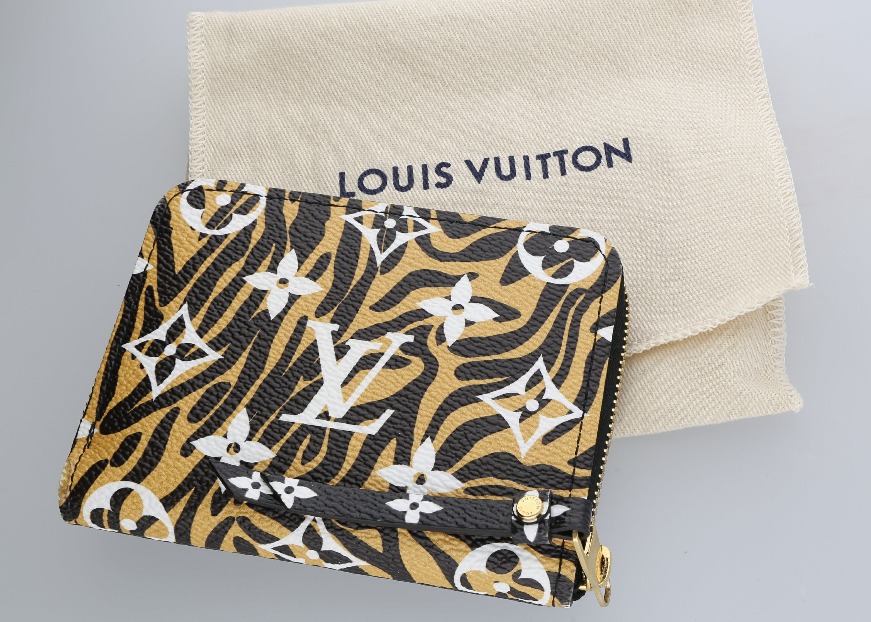 Second Hand Luxus Handtasche jetzt online kaufen auf kaleaz.