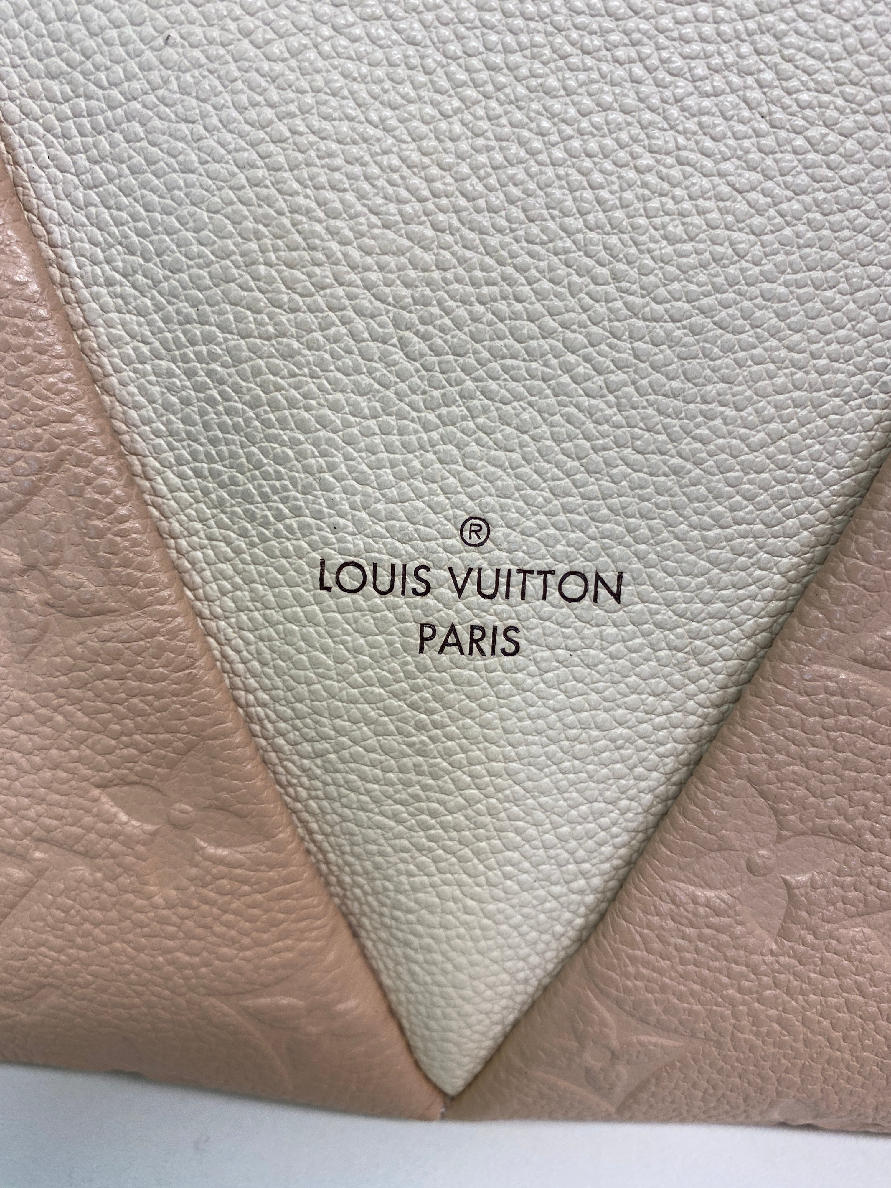 LOUIS VUITTON Handtasche