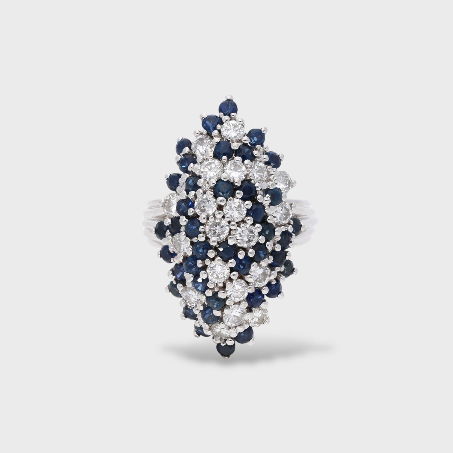 Saphir-Diamant-Ring